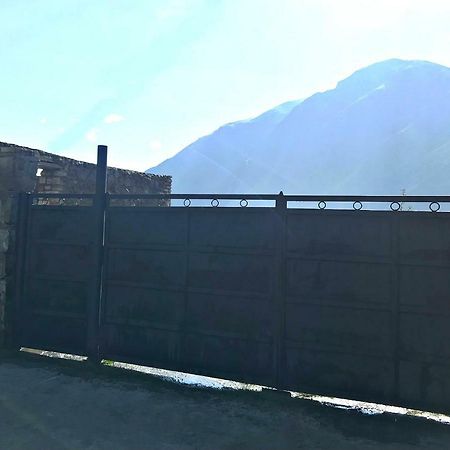 Hotel Piligrim Kazbegi Exterior foto